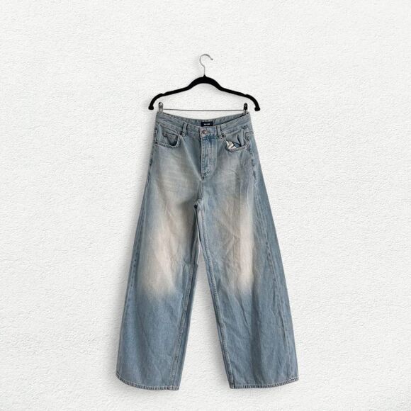 ME+EM Slouchy Long Length Jean in Summer Blue - Picture 1 of 8